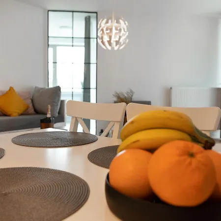Pinea Z Widokiem Na Morze Easy - Rent Apartment *