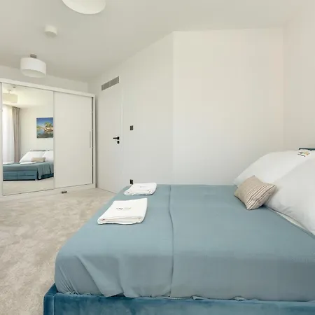 Apartment Pinea Z Widokiem Na Morze Easy - Rent *