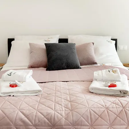 Pinea Z Widokiem Na Morze Easy - Rent
