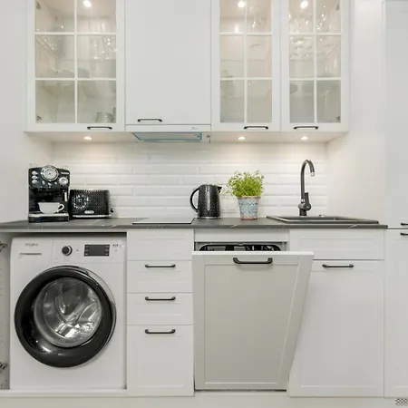 Pinea Z Widokiem Na Morze Easy - Rent Apartment