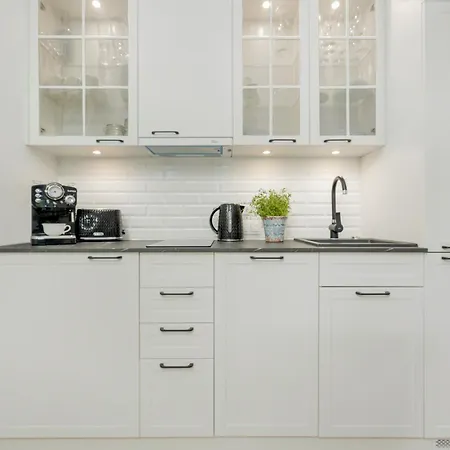 Pinea Z Widokiem Na Morze Easy - Rent Apartment