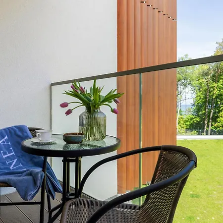 Pinea Z Widokiem Na Morze Easy - Rent Apartment