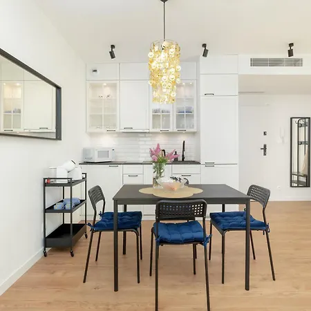 Pinea Z Widokiem Na Morze Easy - Rent Apartment Pobierowo