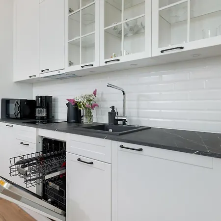 Apartment Pinea Z Widokiem Na Morze Easy - Rent Pobierowo